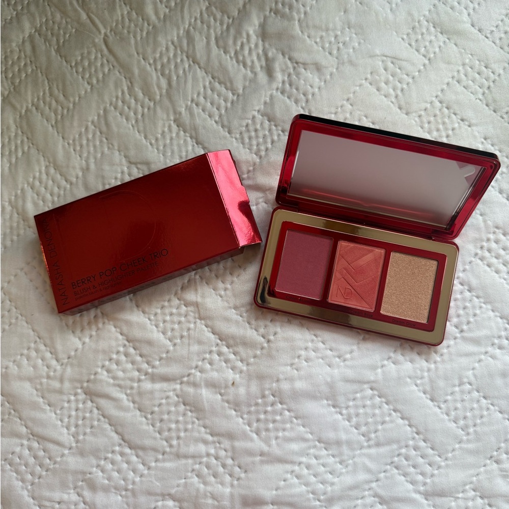 NATASHA DENONA Berry Pop Cheek Trio -Base Blush Highlighter - NEW